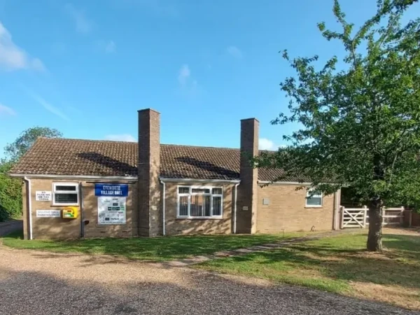 Eyeworth Village Hall, serving the local community near Biggleswade and Potton, where Voneus offers rural broadband services.